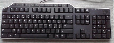 DELL KB-522/ Česká/ Slovenská/ rozšírená multimediální klávesnice USB (QWERTZ)