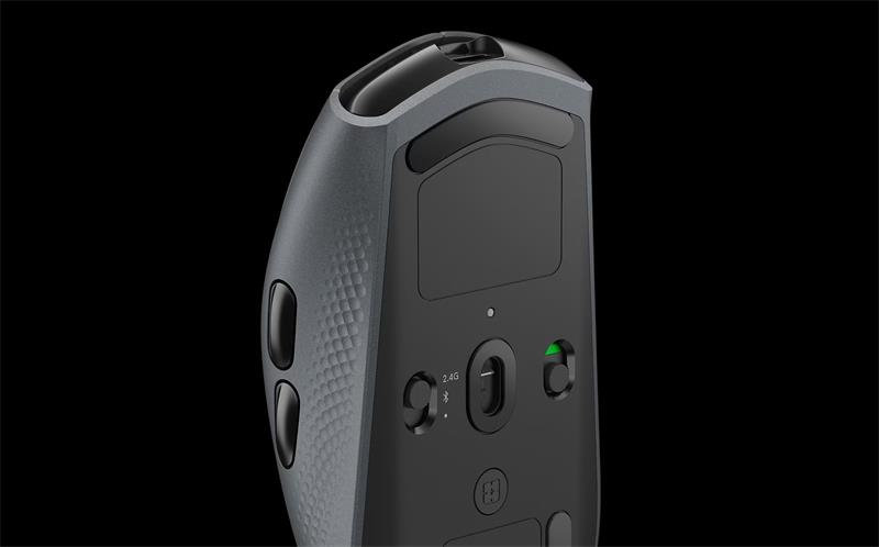 DELL myš Alienware Wireless / bezdrátová/ Tri - mode Gaming Mouse/ AW720M černá