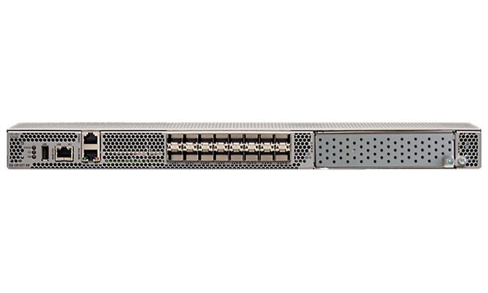 DELL Connectrix DS-6610B-L/ 8/ 24P/ 8x 16Gb SFP / 3Y PS NBD on-site